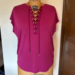 WHBM Women’s Medium sleeveless shirt